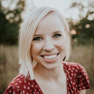 Meet your Posher, Chelsey